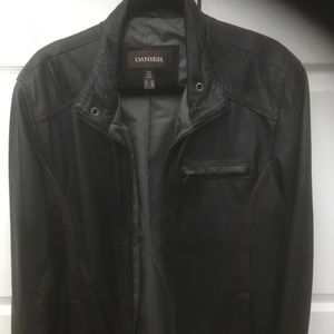 Danier Mens Leather jacket great condition